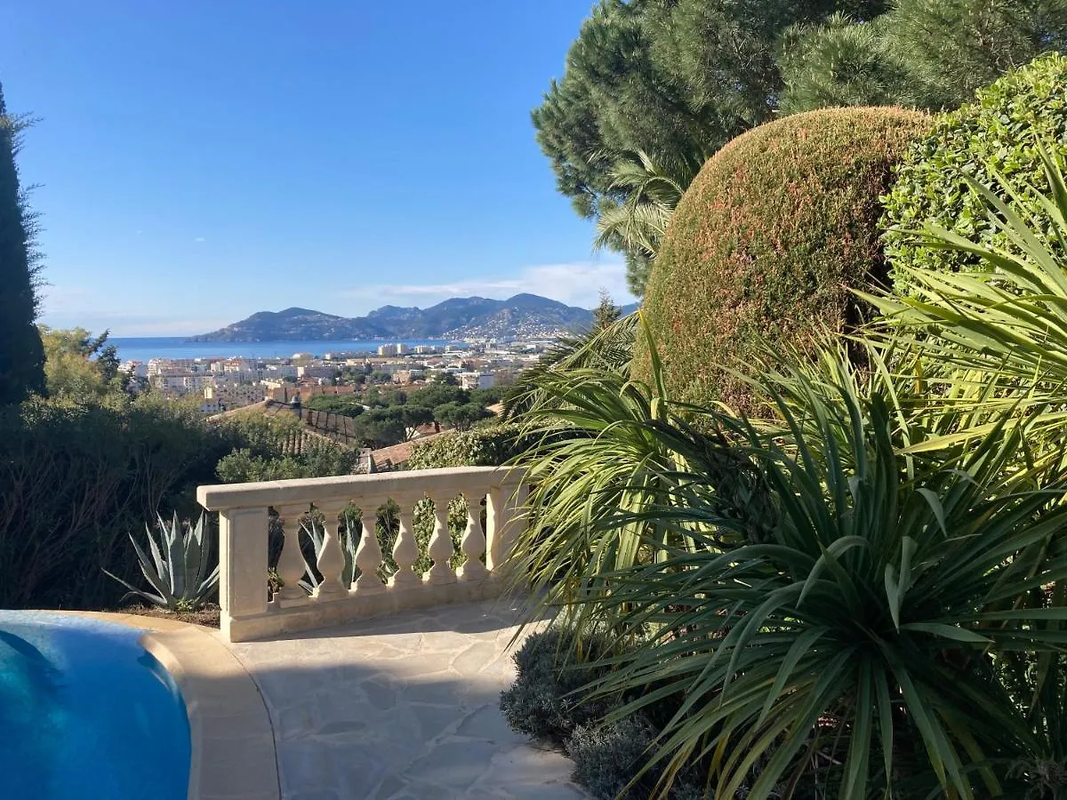 Villa 8 pers à Cannes Spacieuse, piscine vue mer 0*,